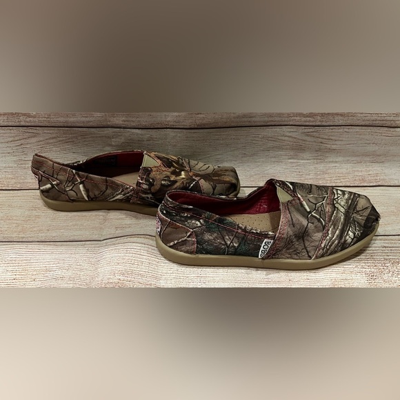 Ladies Realtree camouflage Bobs slip on shoes size  5.5 - Picture 3 of 8